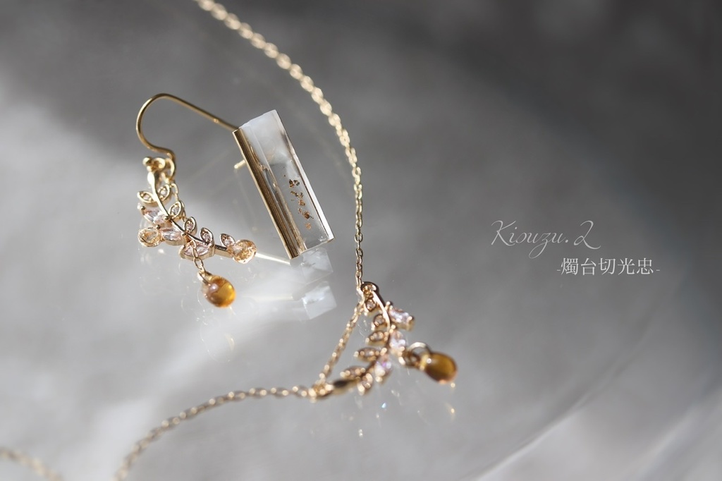 White-三日月/今剣/燭台切/祢々切丸-