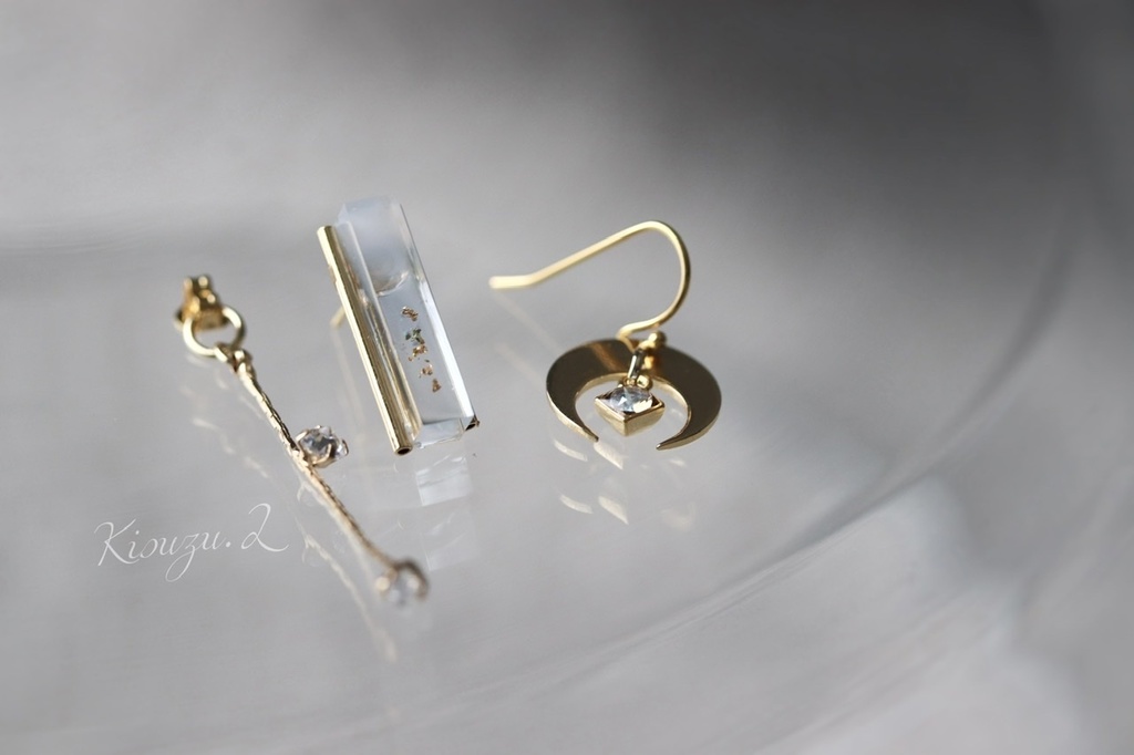 White-三日月/今剣/燭台切/祢々切丸-