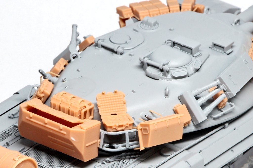 1/35 74式戦車kontakt-1装備改修キット(ドローンキット付)