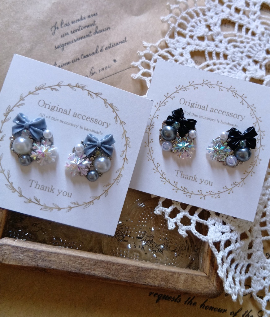 🎀リボンと雪の結晶❄️のピアス