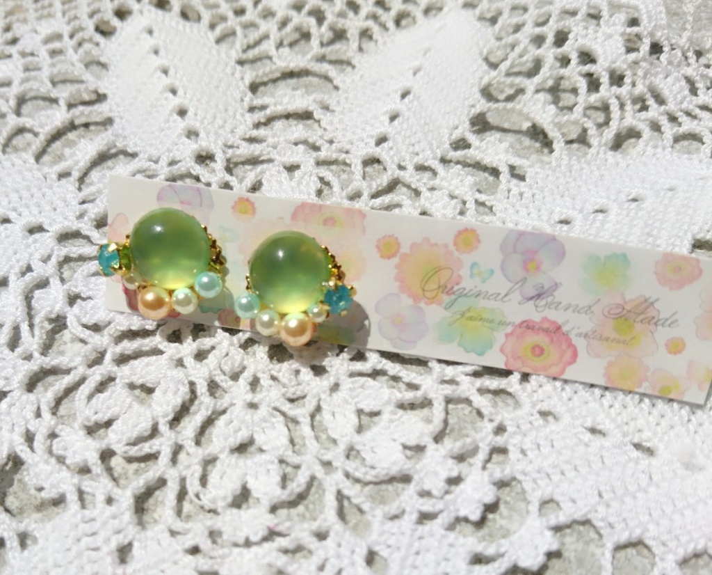 ドラクエ11 イメージカラーアクリルビジューピアス