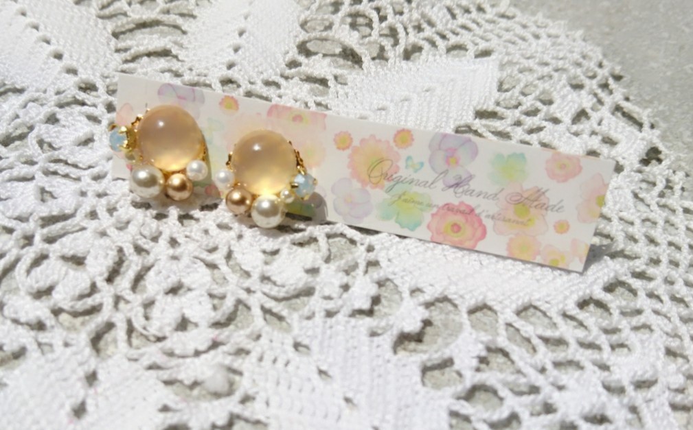 ドラクエ11 イメージカラーアクリルビジューピアス