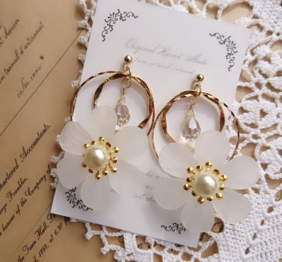 ドラクエ11 『ホメロス、魔軍司令ホメロス』*イメージフラワーピアス*