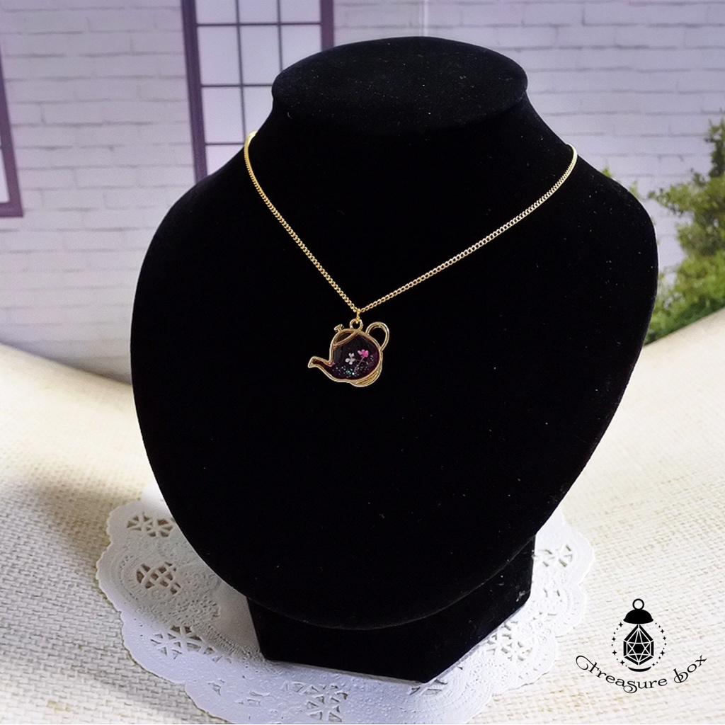 Sakura Flavored Tea ネックレス