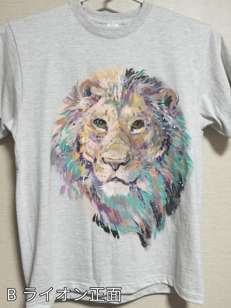 手描きTシャツ