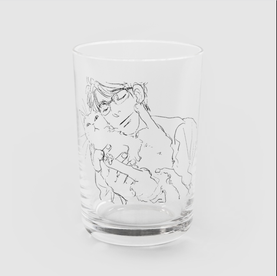 Q課長と猫柄グラス