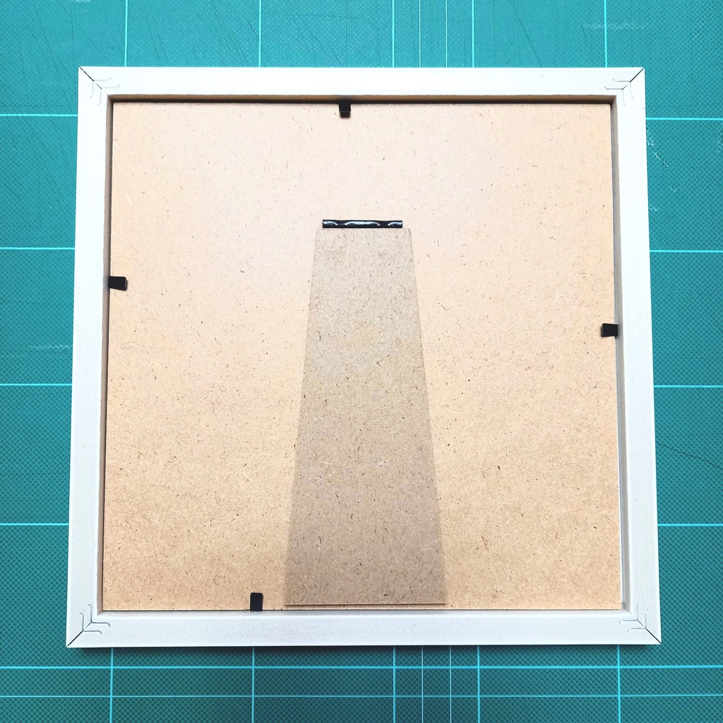 お花が好き鳥さん