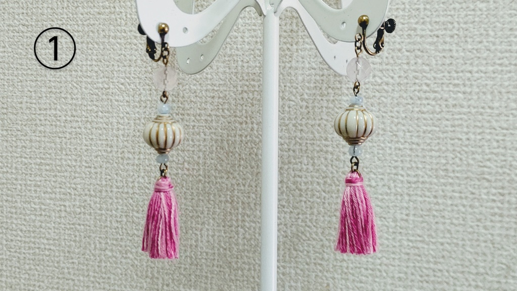 タッセルイヤリング・ピアス