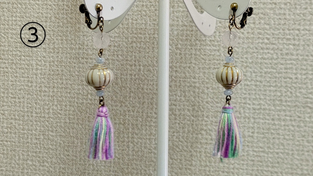タッセルイヤリング・ピアス