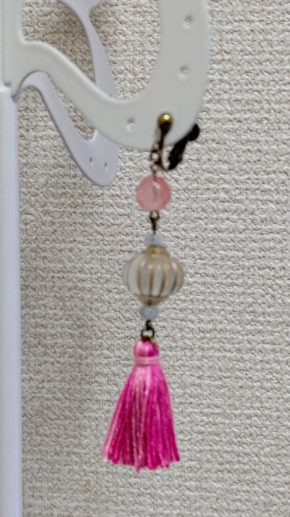 タッセルイヤリング・ピアス