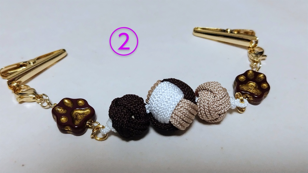 避邪鈴結びの羽織紐クリップ(ねこさん)