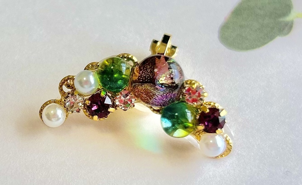 イメージイヤーカフ