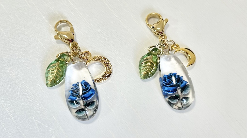 月島概念お花チャーム