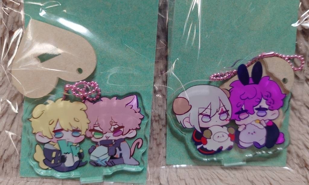 アクリルキーホルダー