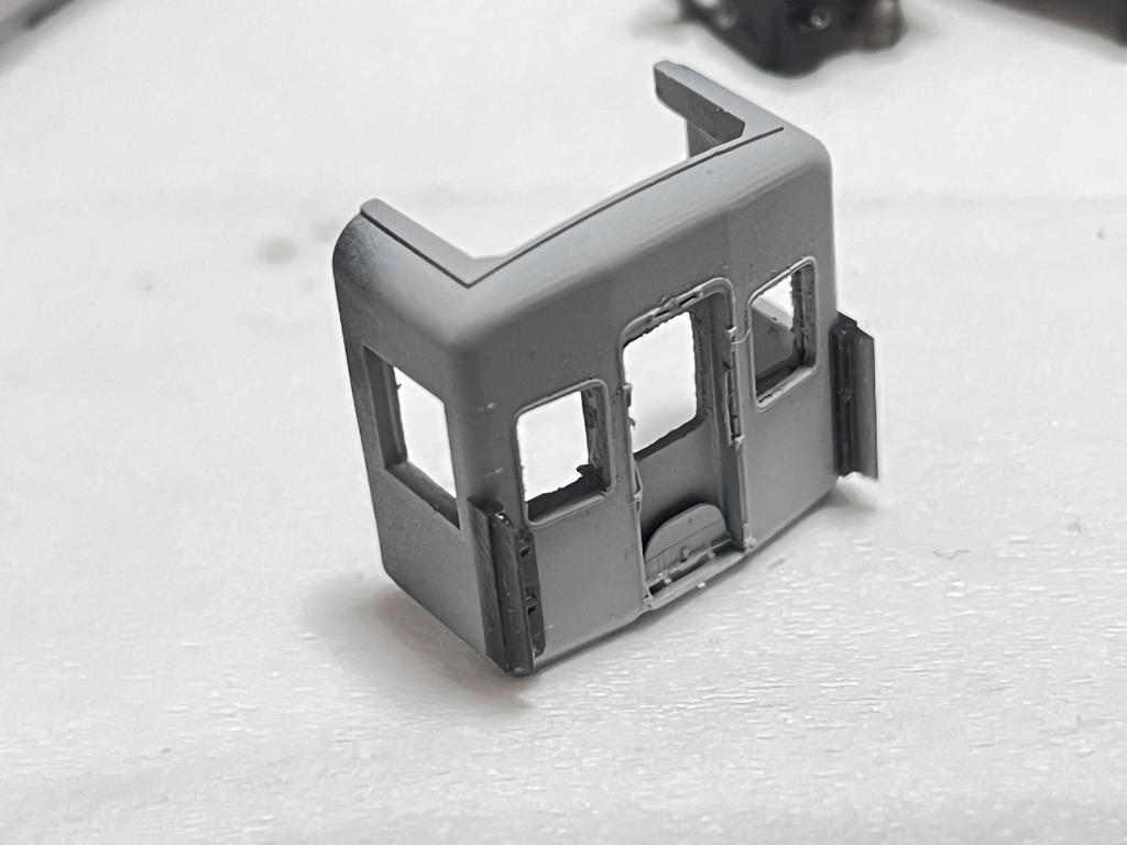 中間車化改造車用転落防止幌