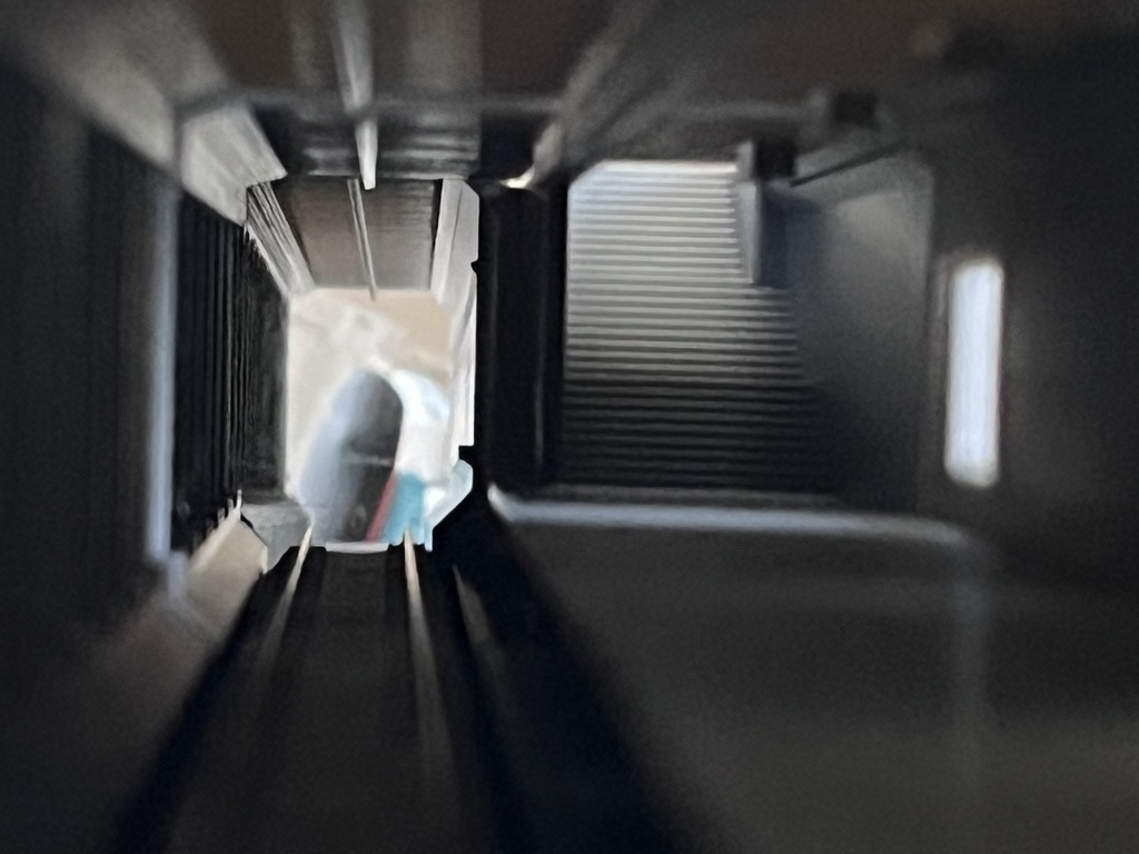 TS2201 対向式ホーム1