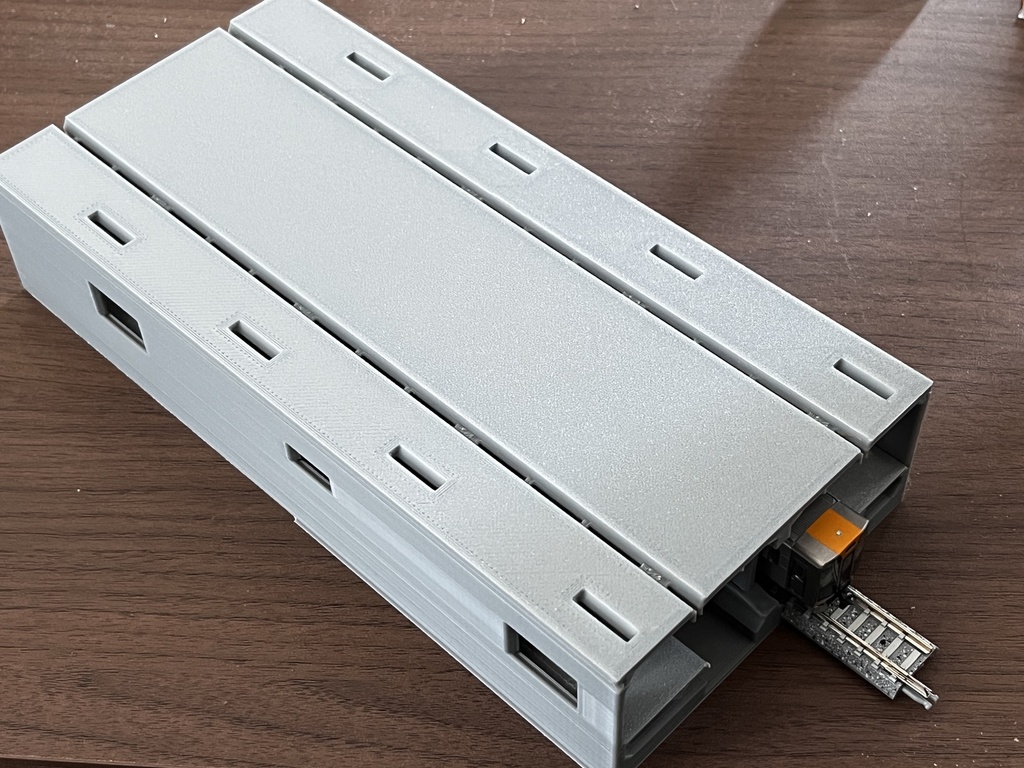 TS2201 対向式ホーム1