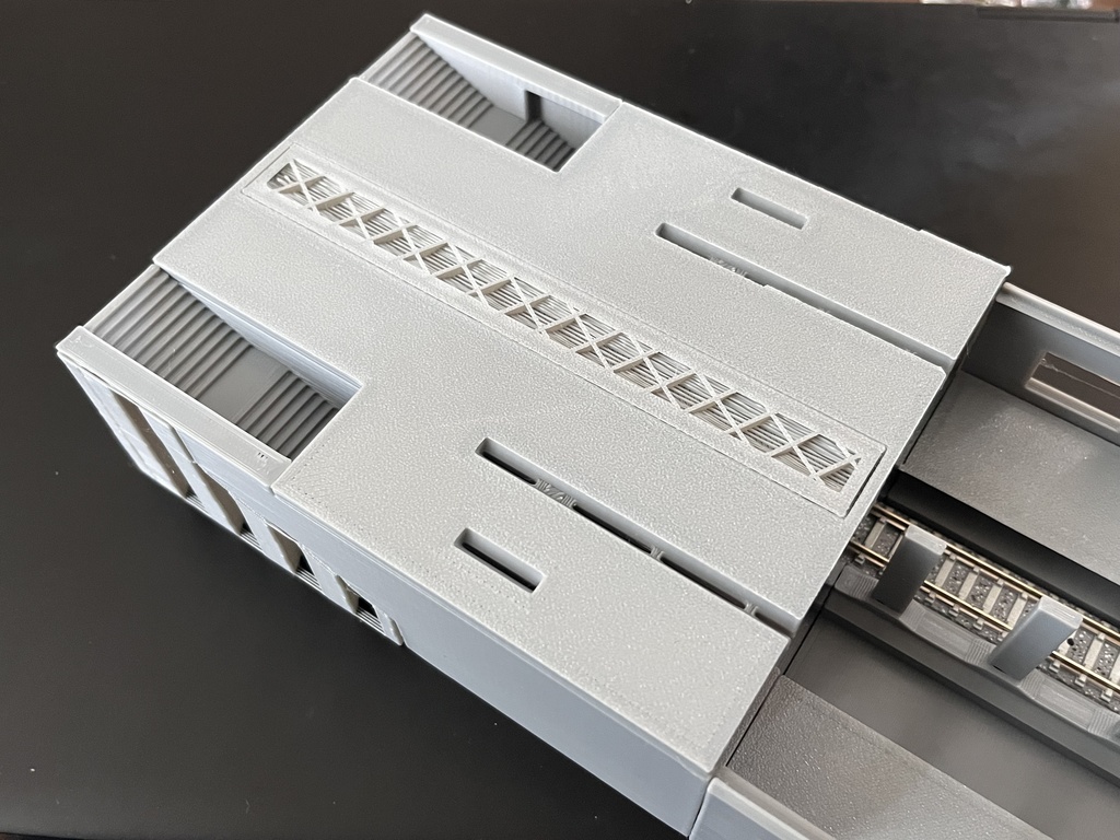 TS2201 対向式ホーム1