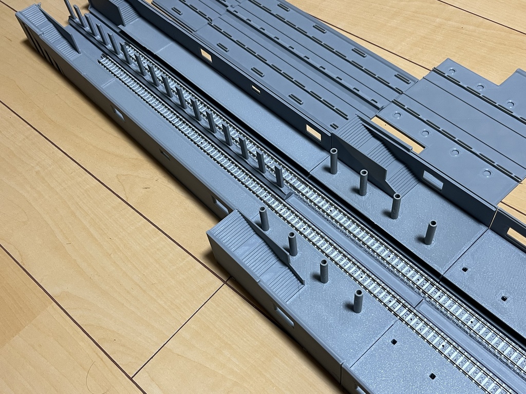 TS2203 対向式ホーム3