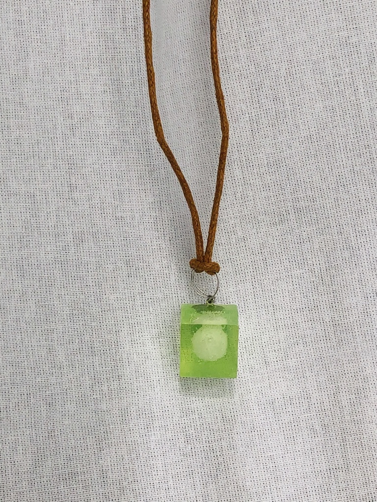 レアプリイメージネックレス