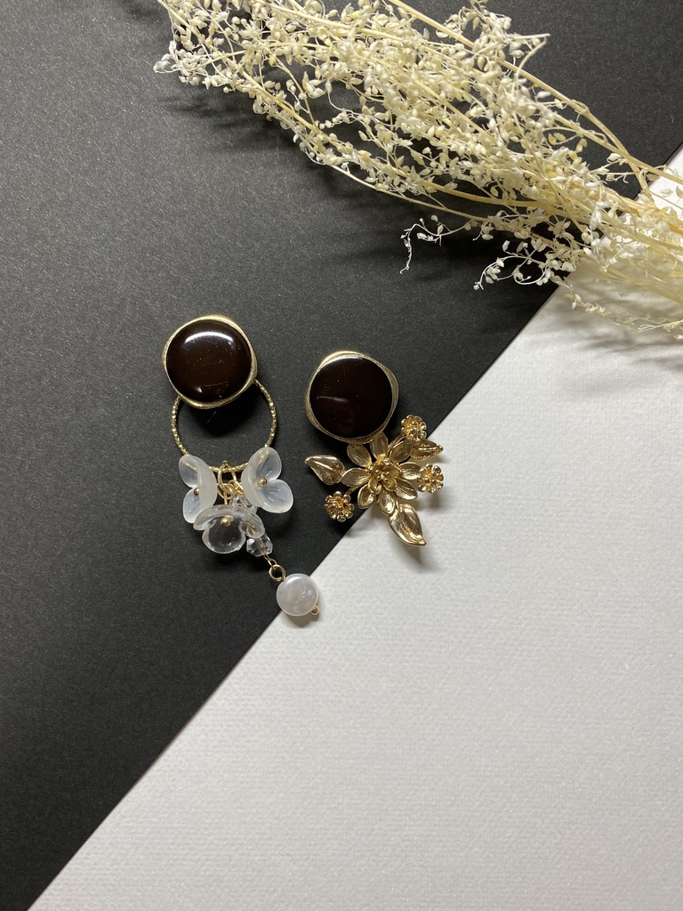 LILIUMイメージ耳飾り