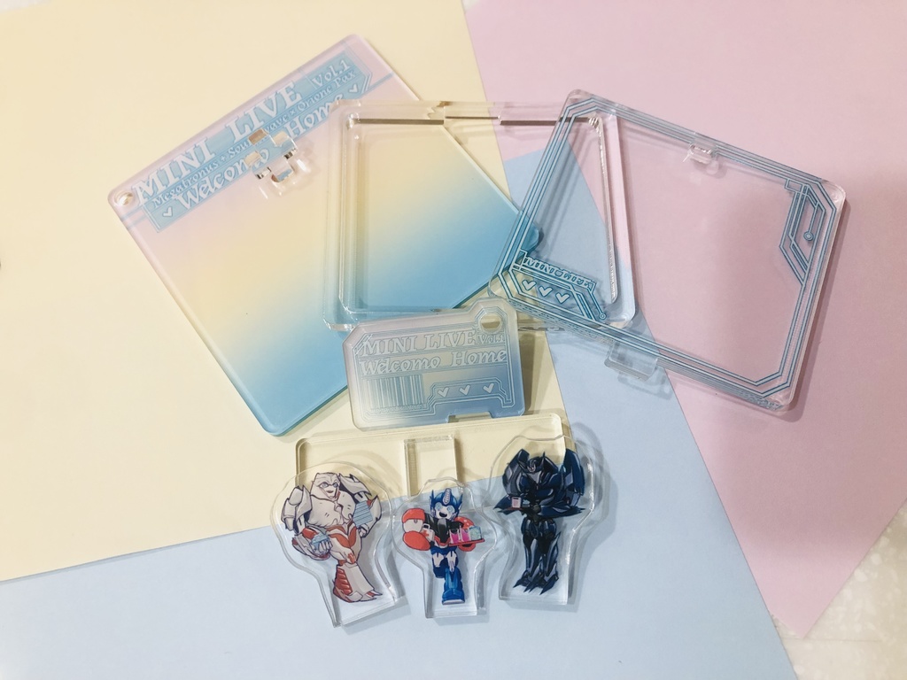 變形金剛 TFP 雙層壓克力盒玩吊飾/飯友 Megatronus + Soundwave x Orion Pax
