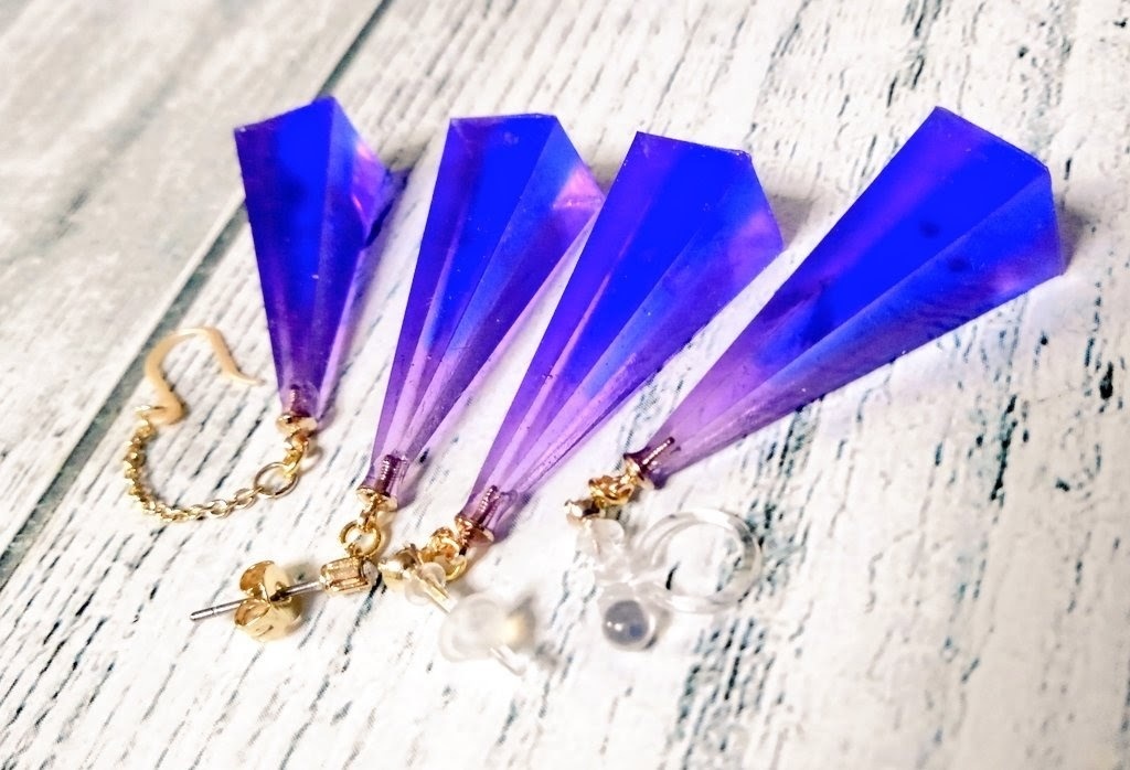 エテメンアンキイメージイヤリング・ピアス