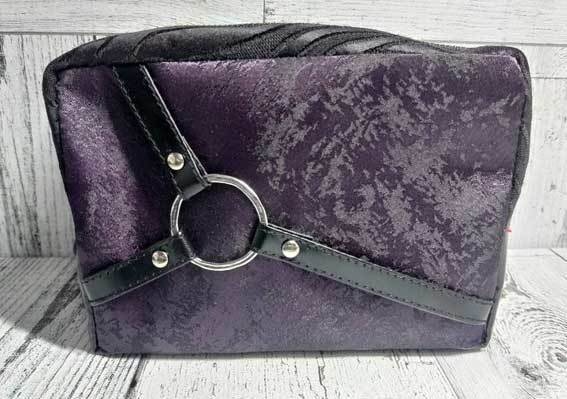 水着ベリアルイメージポーチ