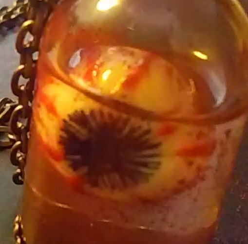 【025】血走った目玉ペンダント【Bloodborne】