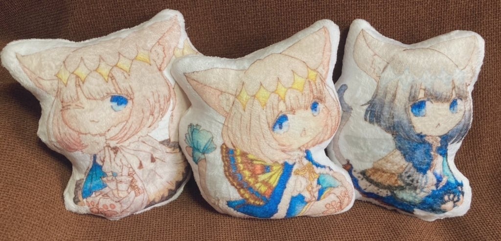 オベにゃんのふかふかクッション