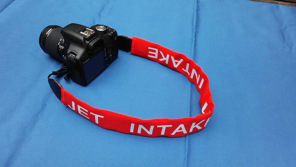「ジェットインテーク」ストラップカバー