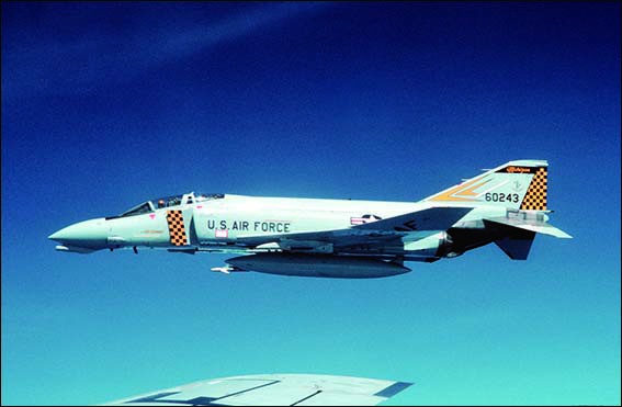 F4　ファントムⅡタペストリー
