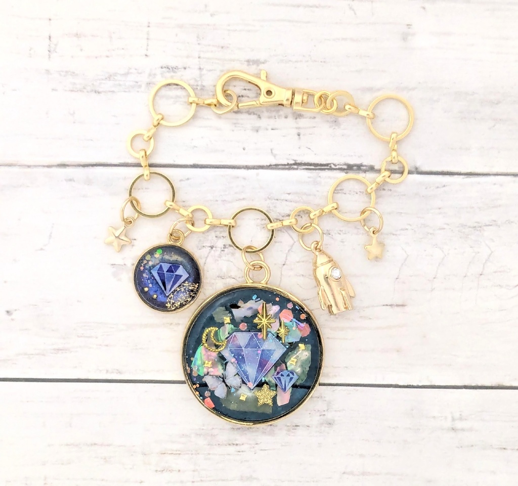 宇宙宝石のバッグチャーム