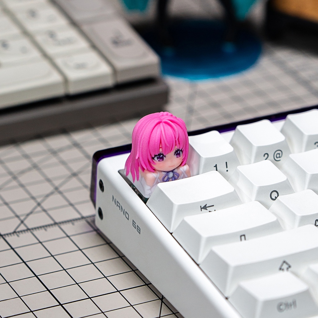 勝利の女神:NIKKE ニケ風 メカニカルキーボードデフォルメキーキャップ レッドフード/ドロシー/紅蓮:ブラックシャドウ/アリス 4種選択可 MXスイッチ対応 超高精細彩色レジン造形 同人グッズ
