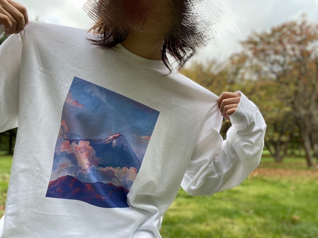【ロンT】【Sサイズのみ】青いそらとやまのロンT