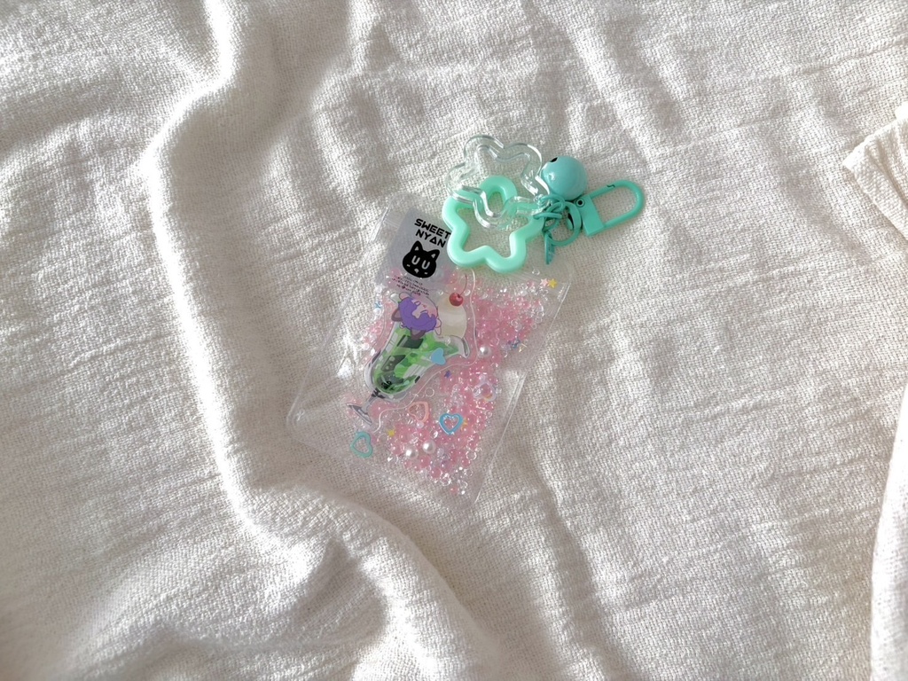 アクリルシール入りシャカシャカキーチャーム