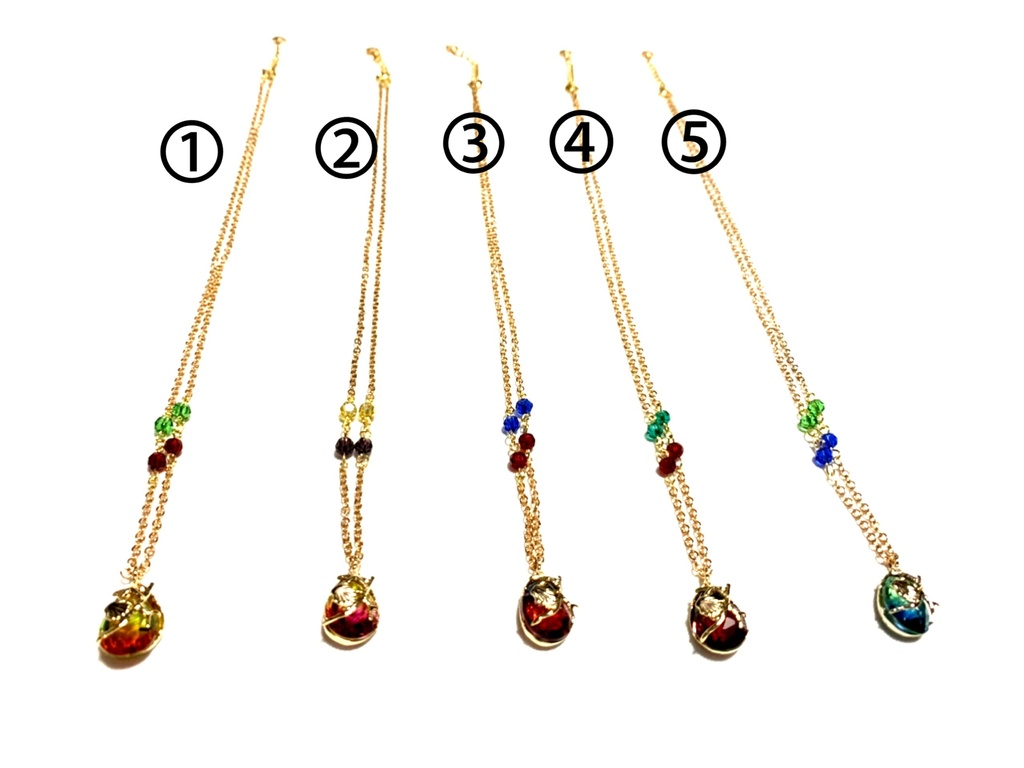 2トーンドロップストーンネックレス