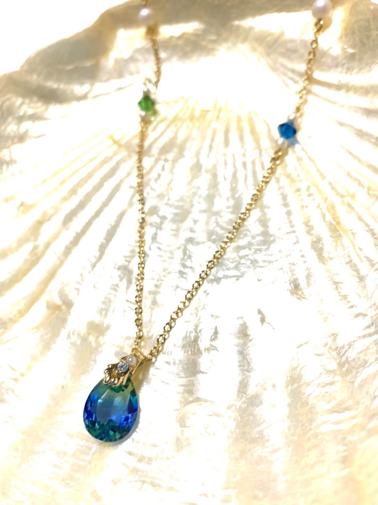 2トーンドロップストーン&パールネックレス