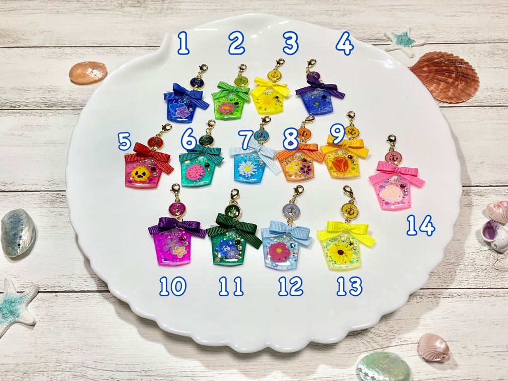 リンクアップスマイルBDチャーム