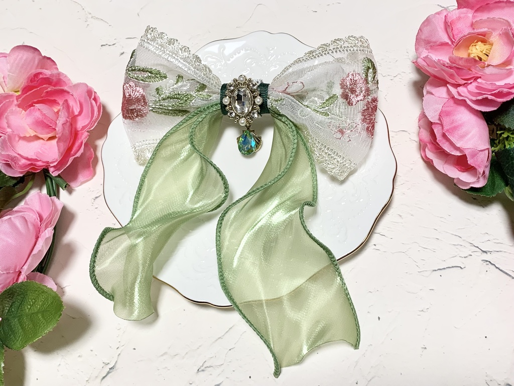 フラワーレース刺繍リボンバレッタ