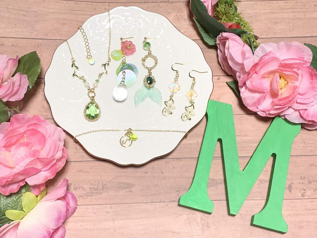 真琴誕アクセサリー(2025)