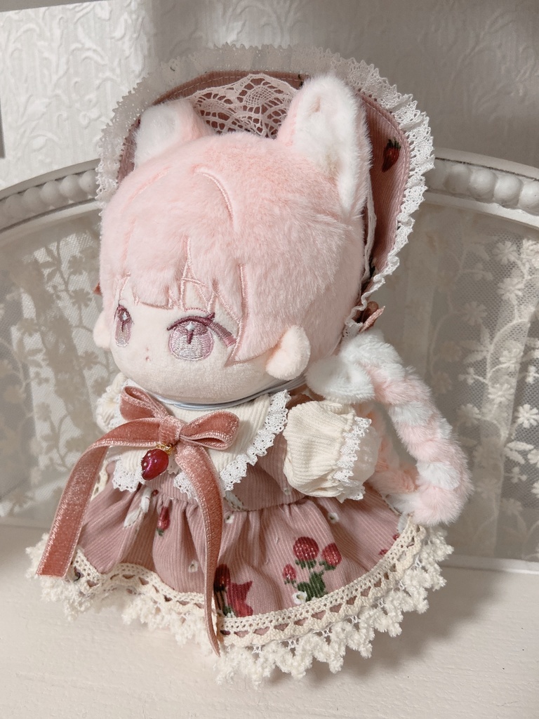 コーデュロイいちごミルクワンピース