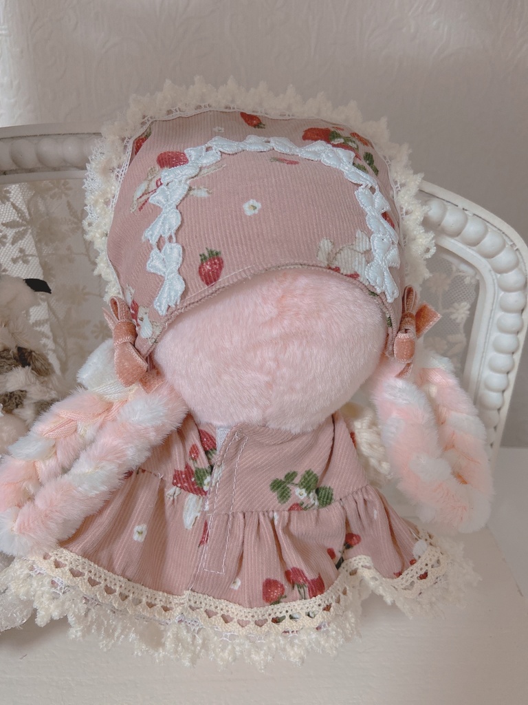 コーデュロイいちごミルクワンピース