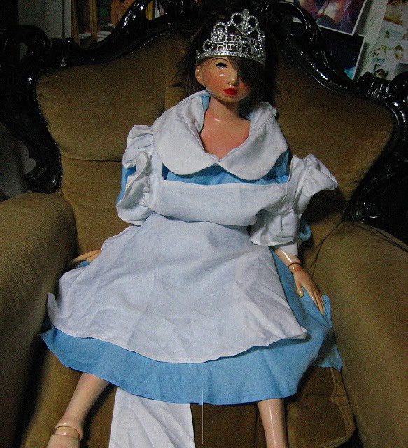 DOLL穴はない