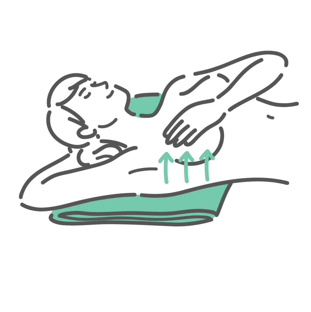 乳がんセルフチェック・仰向けでの触診（タオルを使用）