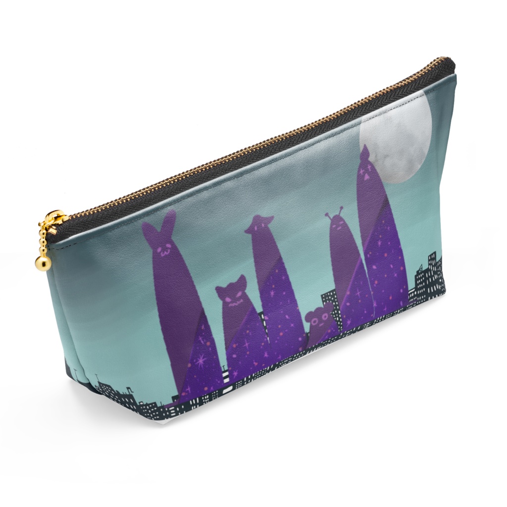 夜の不思議な生き物ポーチ