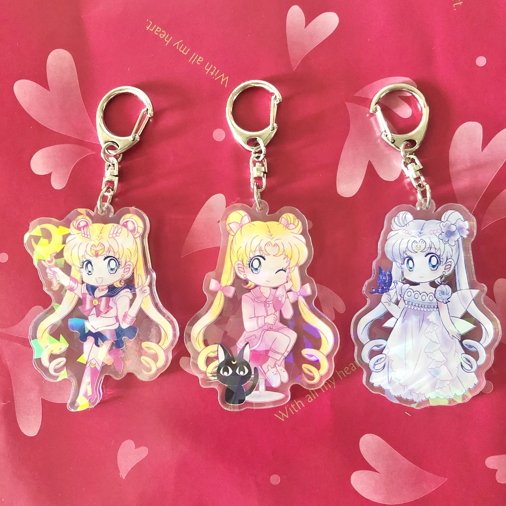 【匿名配送】月野うさぎ(パジャマ)ホログラムアクキー【セラムン】