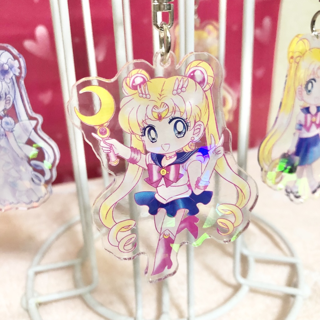 【匿名配送】月野うさぎ制服 ホログラムアクキー【セラムン】