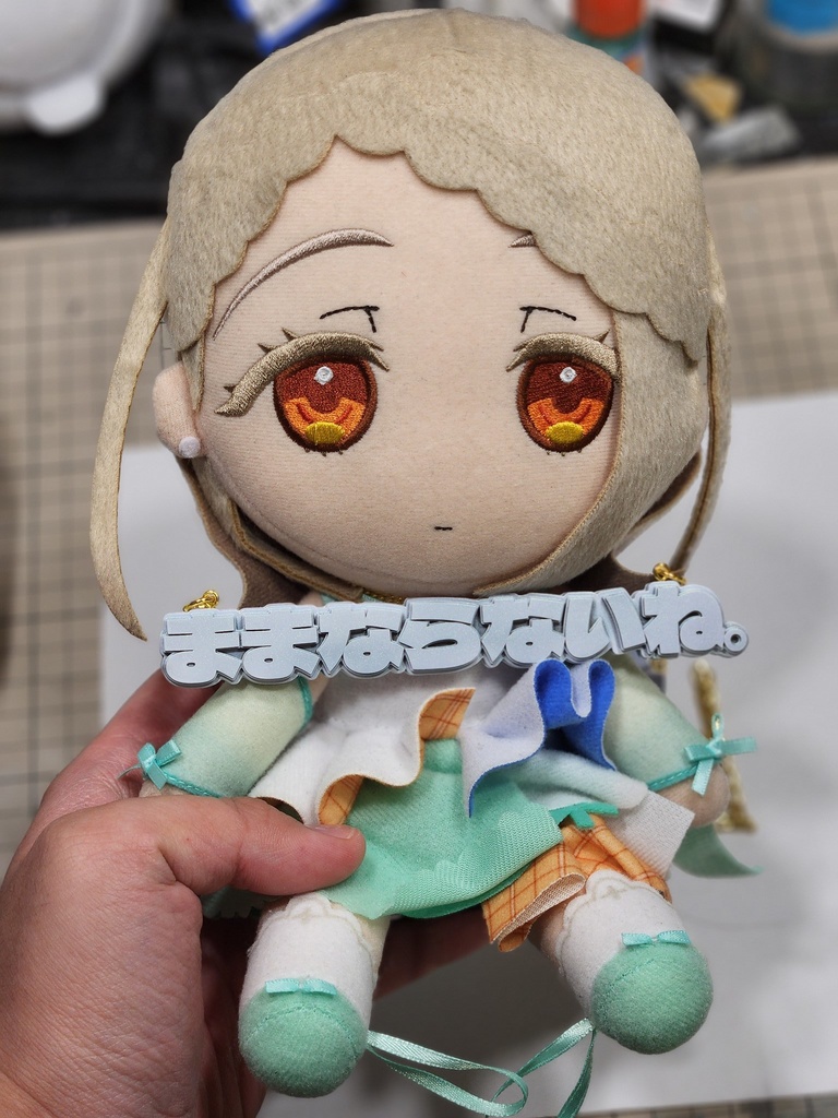 広と彩るコントラストままならないねックレス