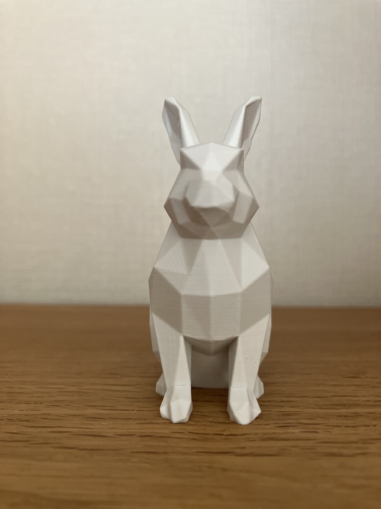 ローポリ ウサギ